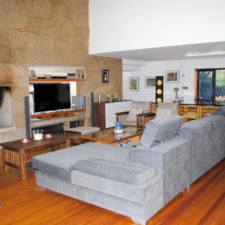 Holiday Home Aios Dom wakacyjny Sanxenxo